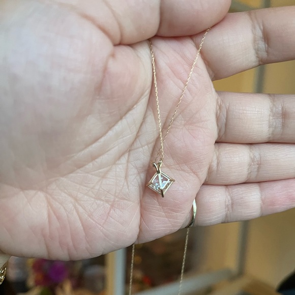 14k Cubic Zirconia Necklace - Picture 3 of 4